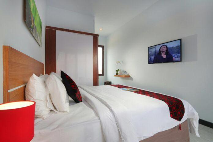Valomia Guest House Kerobokan Buitenkant foto