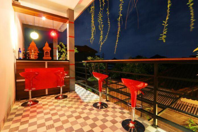 Valomia Guest House Kerobokan Buitenkant foto